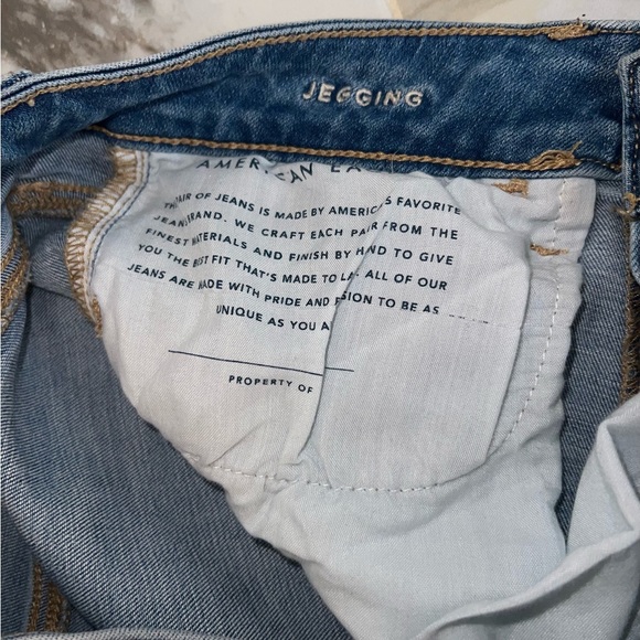 American Eagle Outfitters Jeans | Size: 6 - Picture 7 of 7